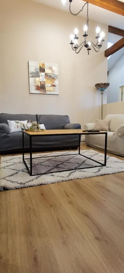 שומן Mitra Luxury Apartments מראה חיצוני תמונה