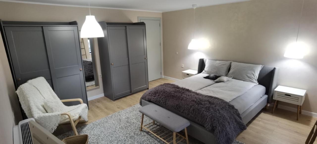 שומן Mitra Luxury Apartments מראה חיצוני תמונה